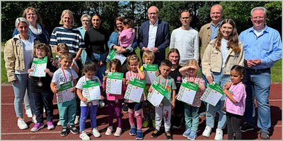 Beim Projekt Minisportabzeichen erfolgreich Beim Projekt Minisportabzeichen erfolgreich