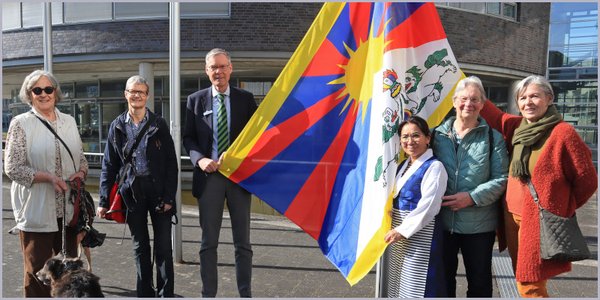 Flagge hissen für Tibet: Landrat setzt Zeichen