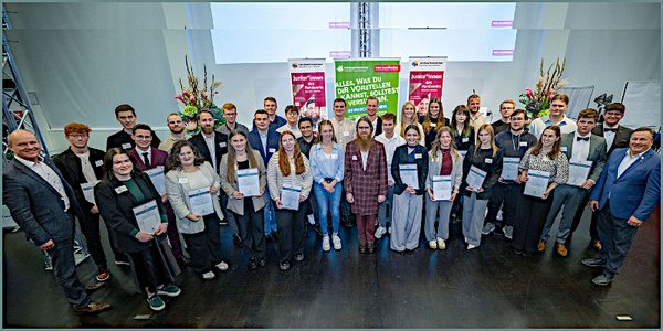 OWL-Handwerk: Nachwuchskräfte erfolgreich