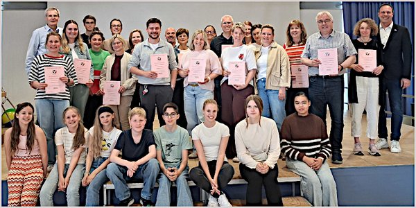 Projekt Energiesparen macht Schule abgeschlossen Projekt Energiesparen macht Schule abgeschlossen