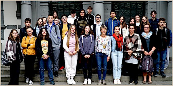 Schüler aus Ungarn zu Besuch im Rathaus