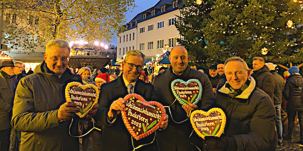 Paderborner Weihnachtsmarkt lädt ein